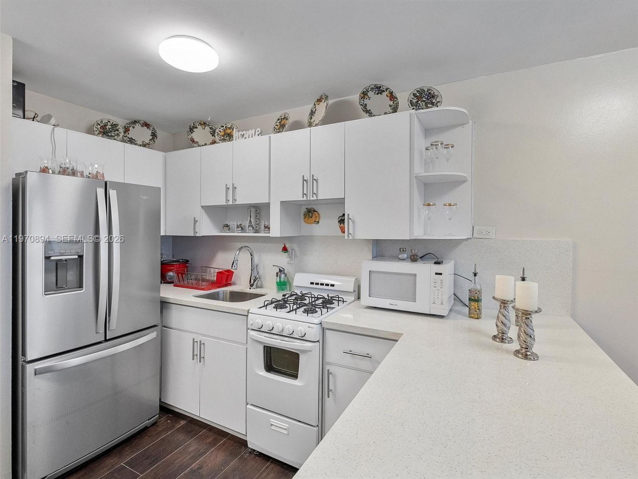 710 Washington Ave , Unit 315, Miami Beach, FL 33139 Photo