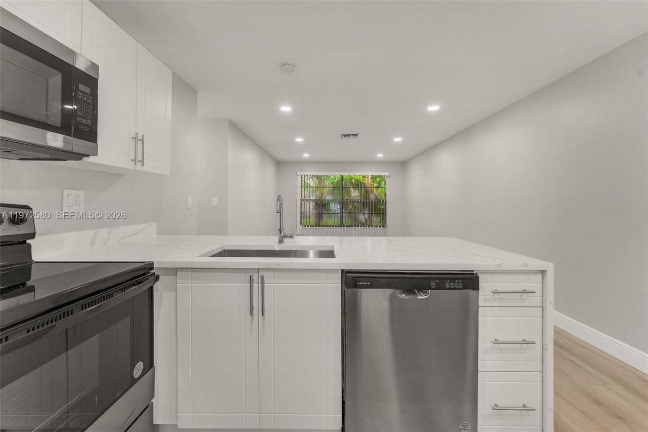 10379 NW 35th St , Unit 10379, Coral Springs, FL 33065 Photo