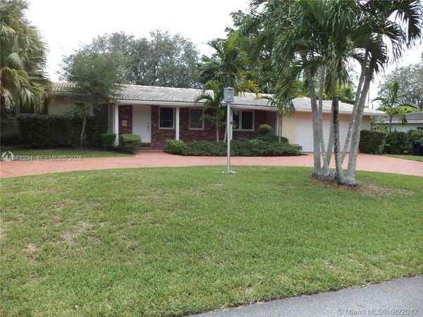7390 SW 99th St , Pinecrest, FL 33156