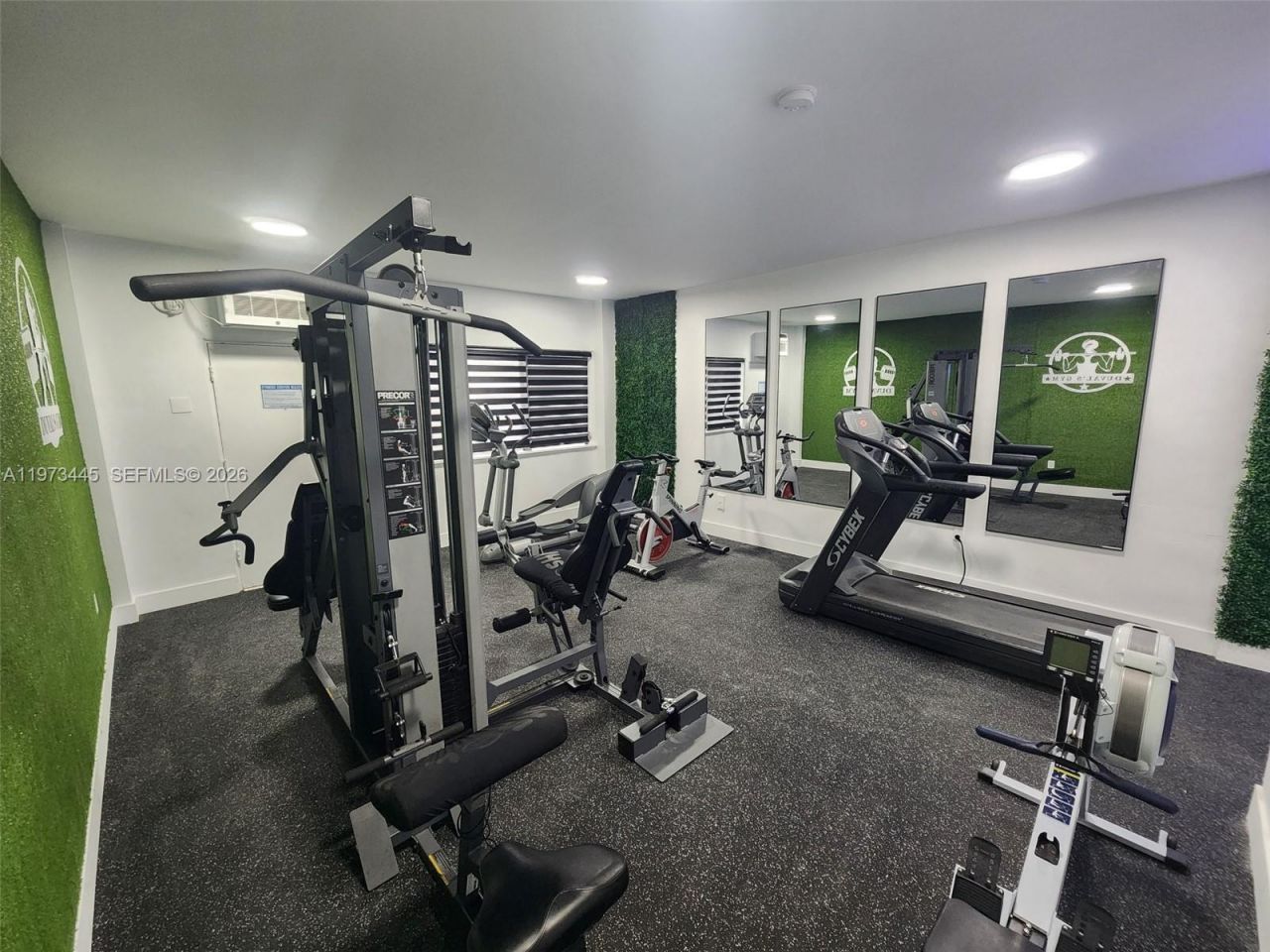 2101 Normandy Dr, Unit 310, Miami Beach, FL 33141 Photo
