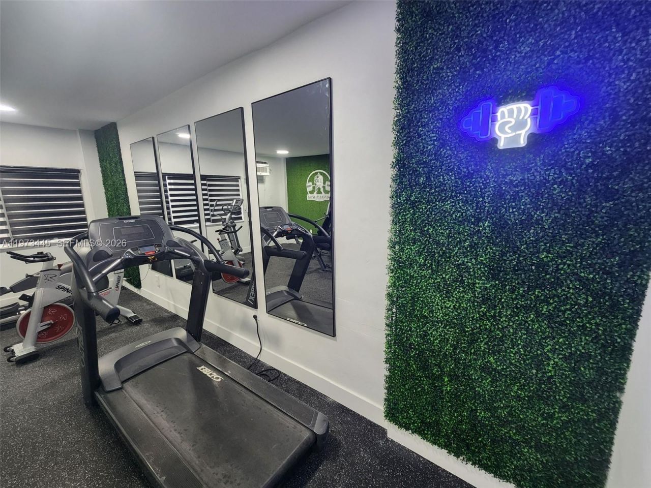 2101 Normandy Dr, Unit 310, Miami Beach, FL 33141 Photo
