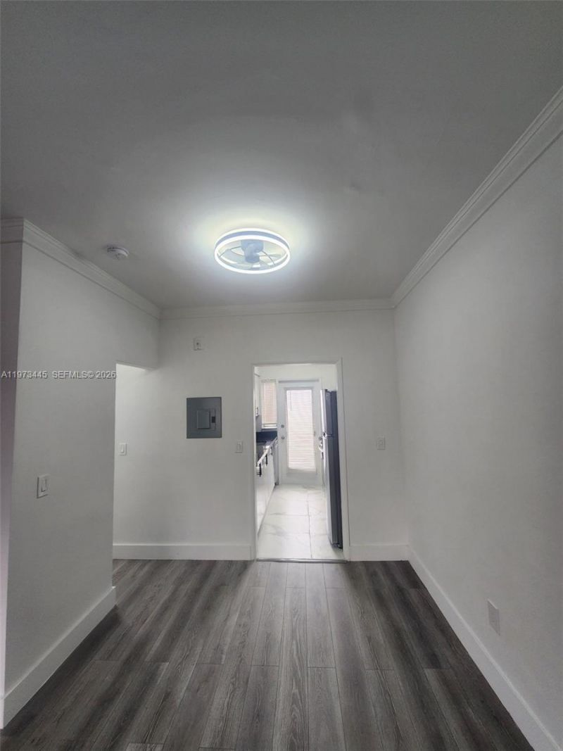 2101 Normandy Dr, Unit 310, Miami Beach, FL 33141 Photo