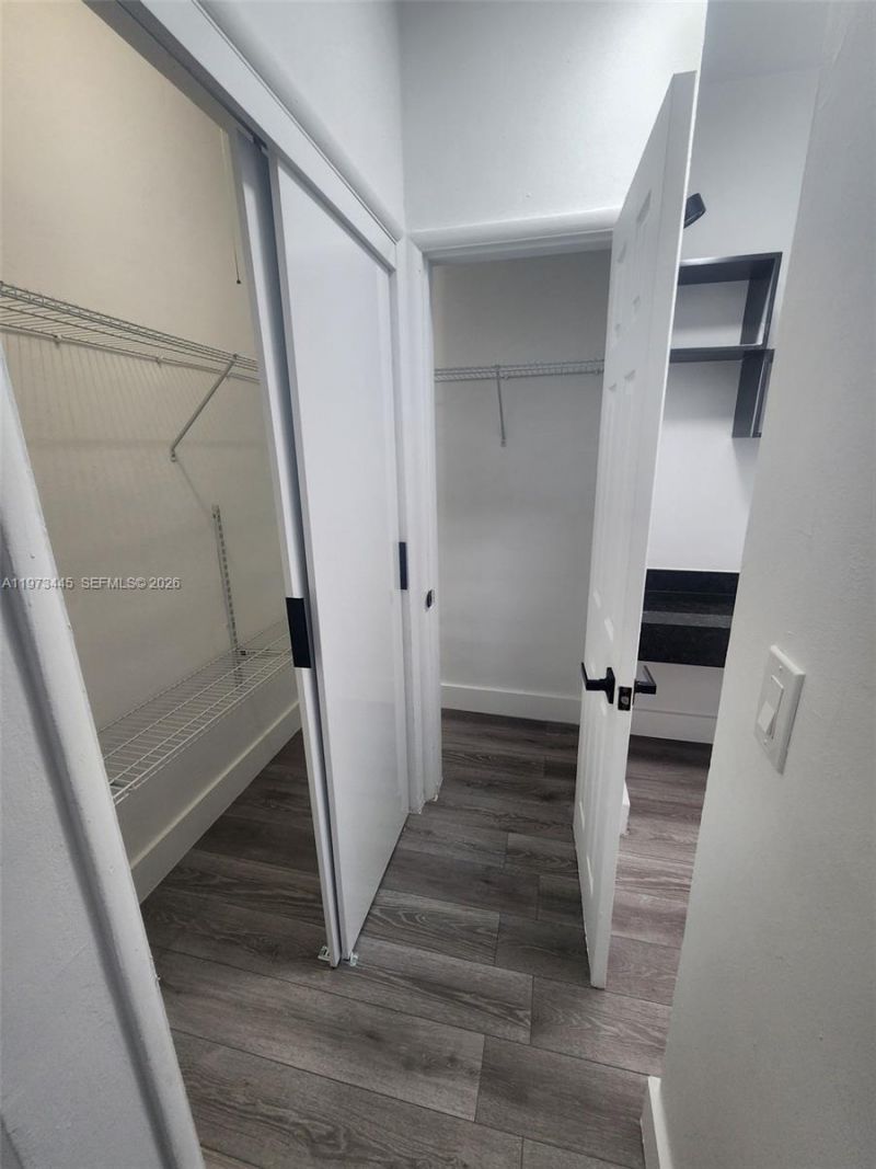 2101 Normandy Dr, Unit 310, Miami Beach, FL 33141 Photo