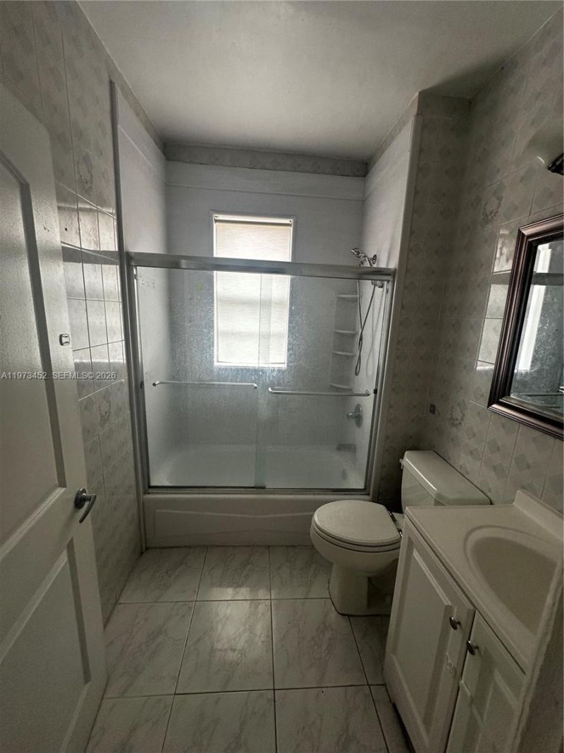 3401 SW 24th Ter, Unit 3401, Miami, FL 33145 Photo