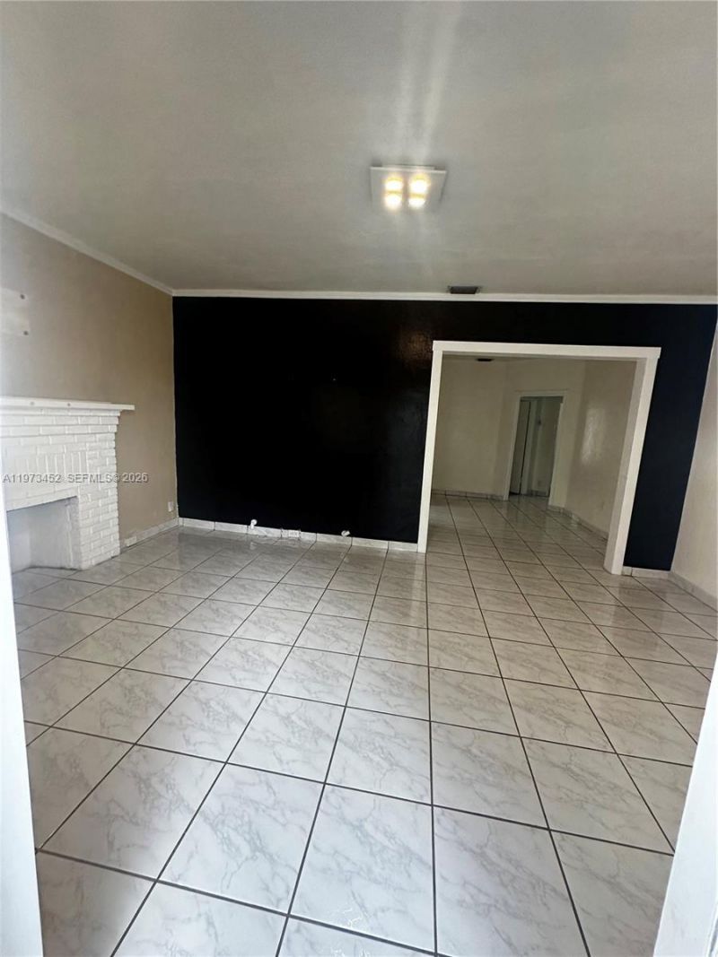 3401 SW 24th Ter, Unit 3401, Miami, FL 33145 Photo