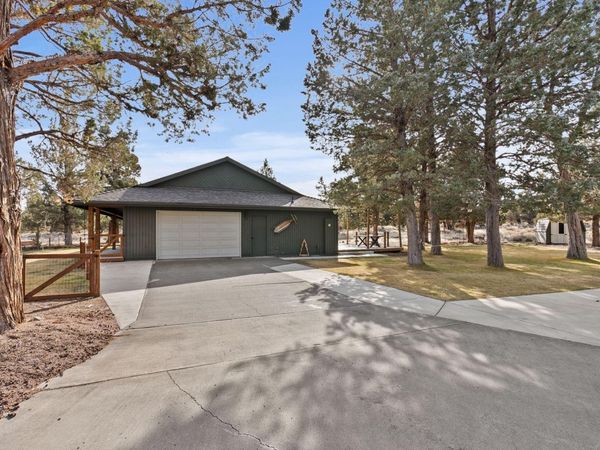 64651 Jan Drive, Bend, OR 97701
