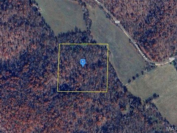 1950 CO RD 352 , Piedmont, MO 63957