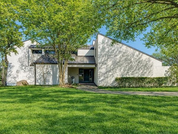 1816 Southpark Drive, Arlington, TX 76013