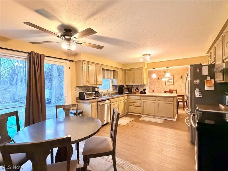 10247 Cherry Hill Dr., Concord, OH 44077 Photo 10