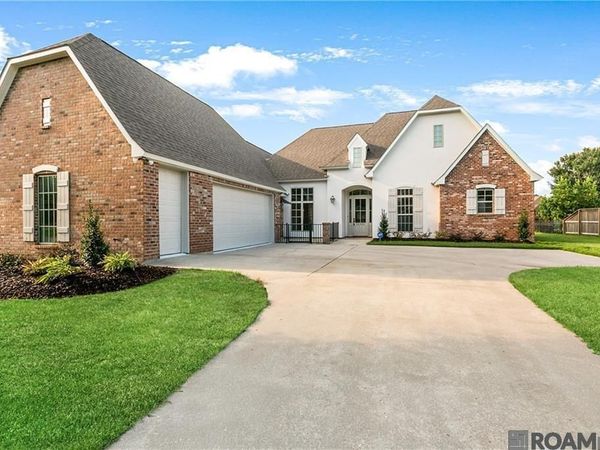 35352 Oak Haven Ave, Geismar, LA 70734