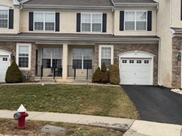 80 BRECKNOCK COURT, NEWTOWN, PA 18940