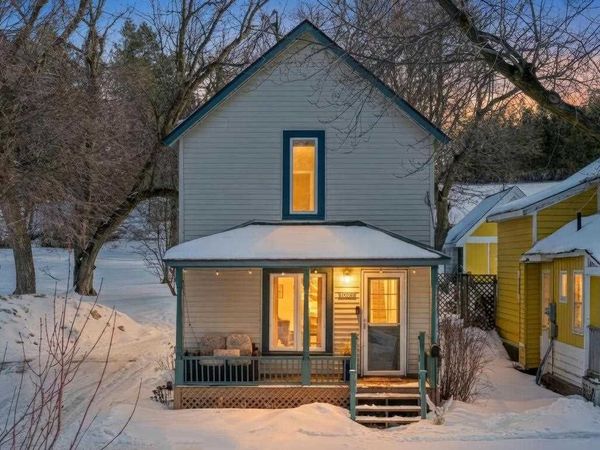 1035 Emmet Street, Petoskey, MI 49770