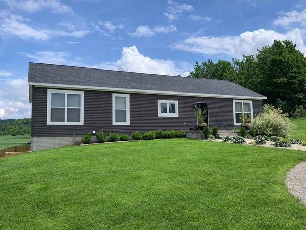 3227 Cemetery Road, Petoskey, MI 49770