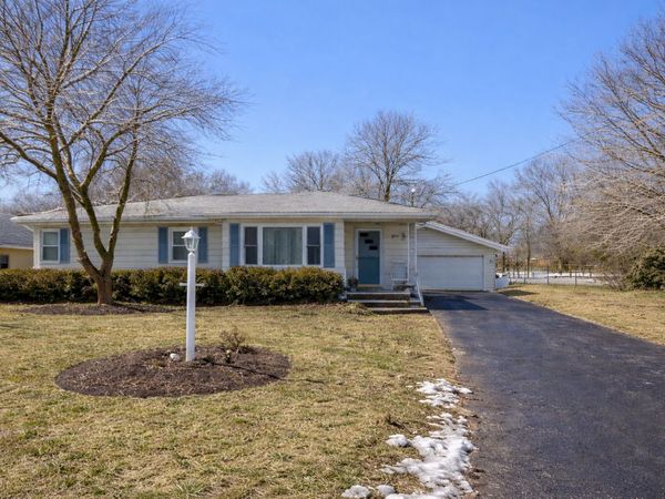 10832 Carpenter Street , Mokena, IL 60448