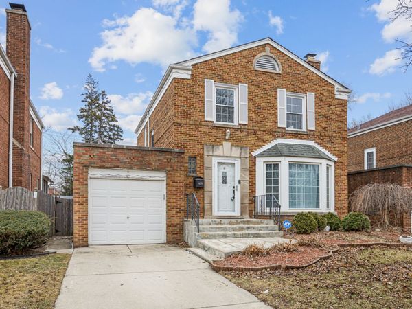 9429 S Oakley Avenue , Chicago, IL 60643