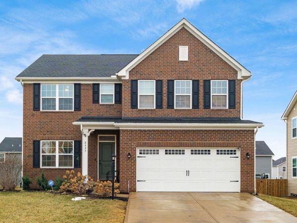 8435 Graystone Drive, Pickerington, OH 43147