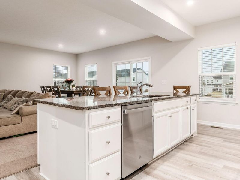 8435 Graystone Drive, Pickerington, OH 43147 Photo 16