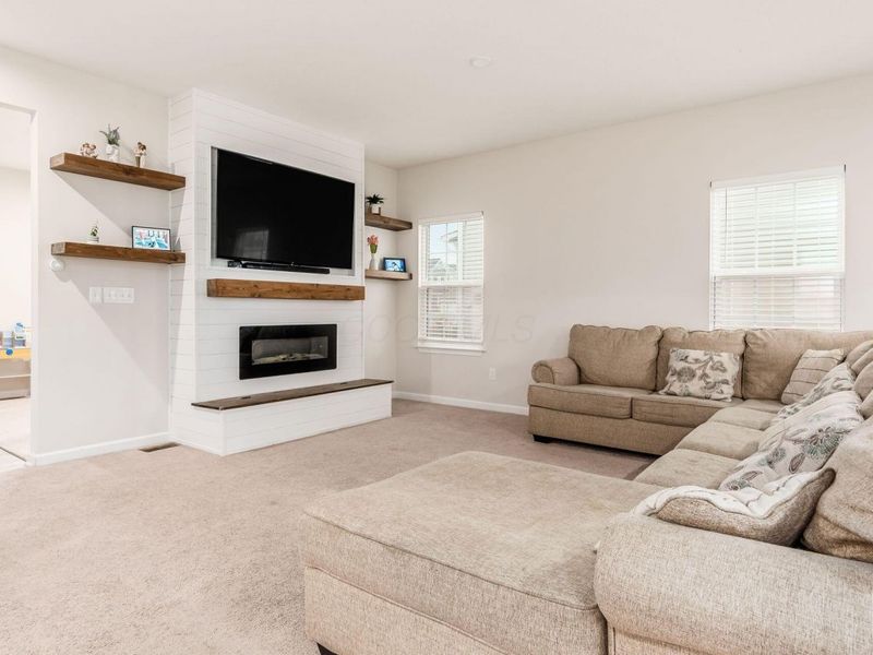 8435 Graystone Drive, Pickerington, OH 43147 Photo 4