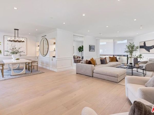 300 N Swall Drive, Unit 408, Beverly Hills, CA 90211