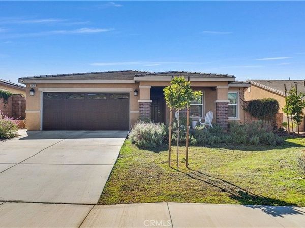 28235 Schola, Menifee, CA 92585