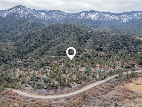 15513 San Moritz, Pine Mountain Club, CA 93222