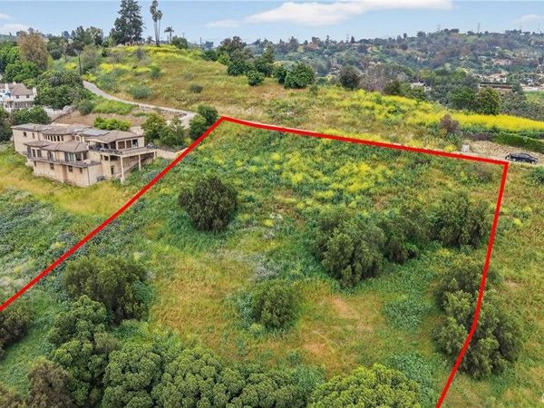 948 Picaacho Drive, La Habra Heights, CA 90631