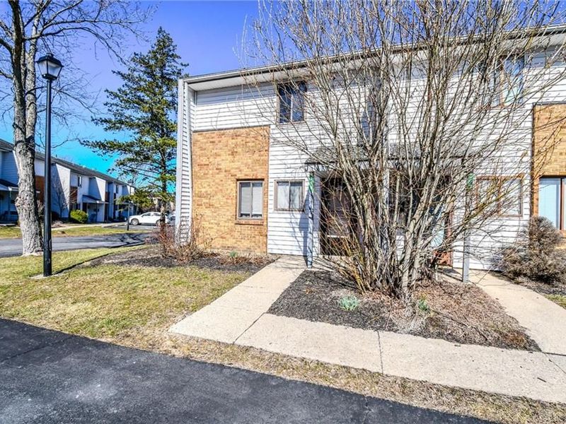 3268 Gambit Square, Dayton, OH 45449 Photo 4