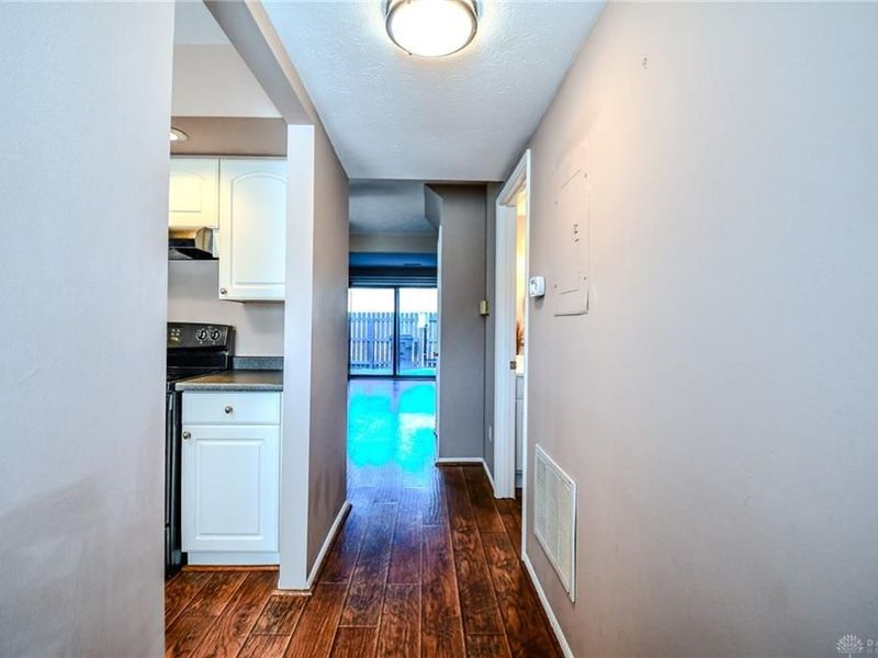 3268 Gambit Square, Dayton, OH 45449 Photo 5