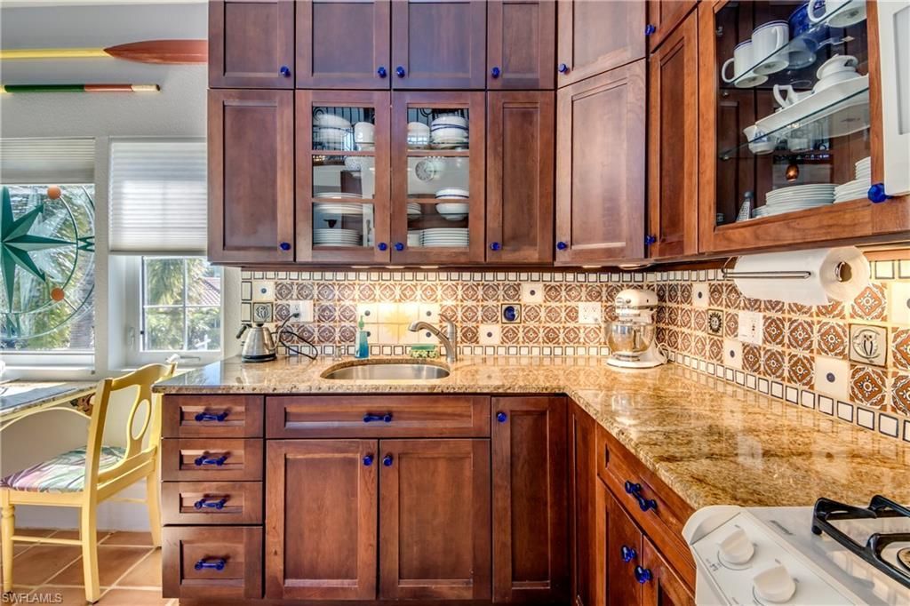 2702 Bruce St , Matlacha, FL 33993 Photo