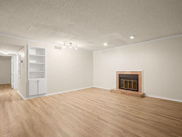 2401 Leon ST, Unit 105, Austin, TX 78705