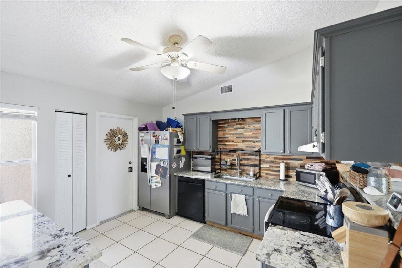 2382 SW Blaine Terrace, Port Saint Lucie, FL 34953 Photo