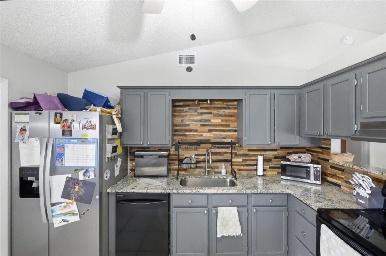 2382 SW Blaine Terrace, Port Saint Lucie, FL 34953 Photo