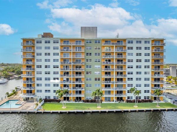 2900 NE 30TH ST, Unit 4-I, Fort Lauderdale, FL 33306