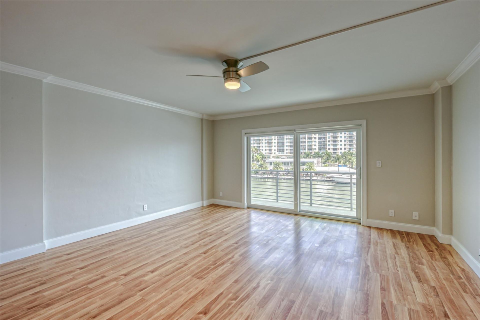 2900 NE 30th Street, Unit 4-I, Fort Lauderdale, FL 33306 Photo