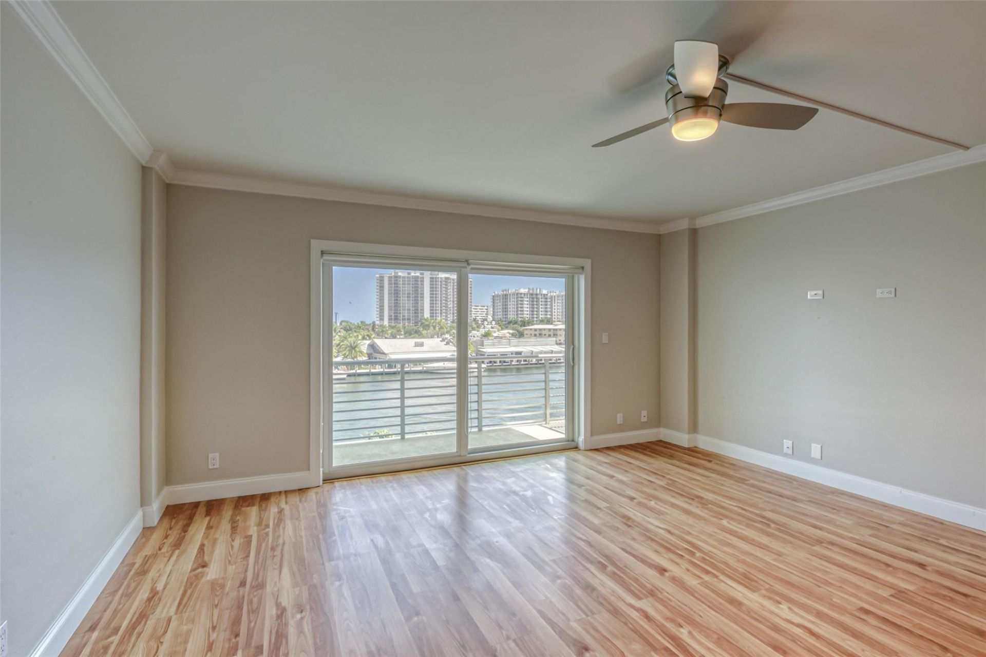 2900 NE 30th Street, Unit 4-I, Fort Lauderdale, FL 33306 Photo