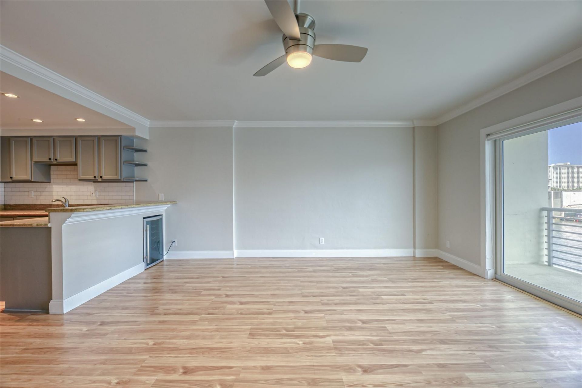 2900 NE 30th Street, Unit 4-I, Fort Lauderdale, FL 33306 Photo