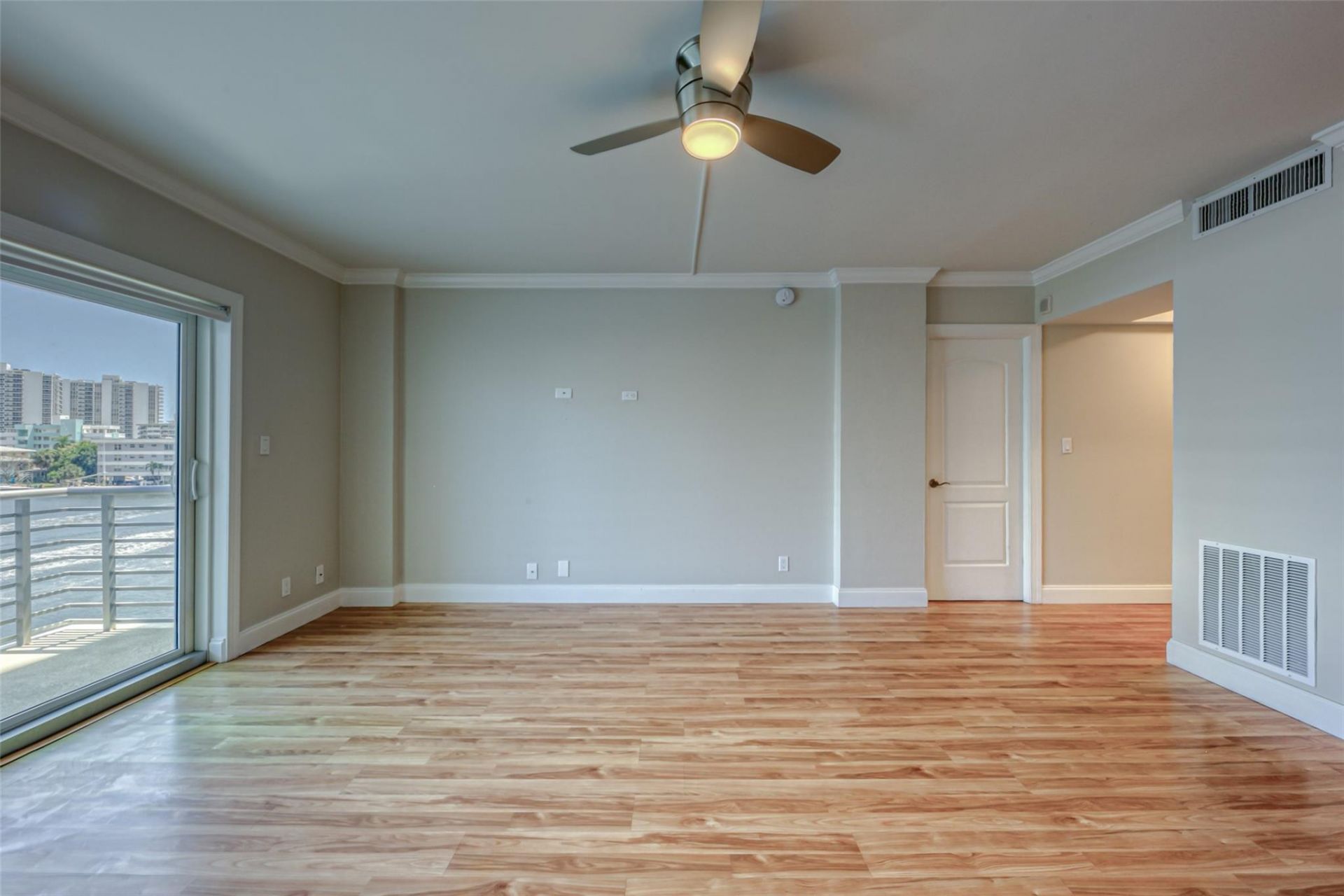 2900 NE 30th Street, Unit 4-I, Fort Lauderdale, FL 33306 Photo