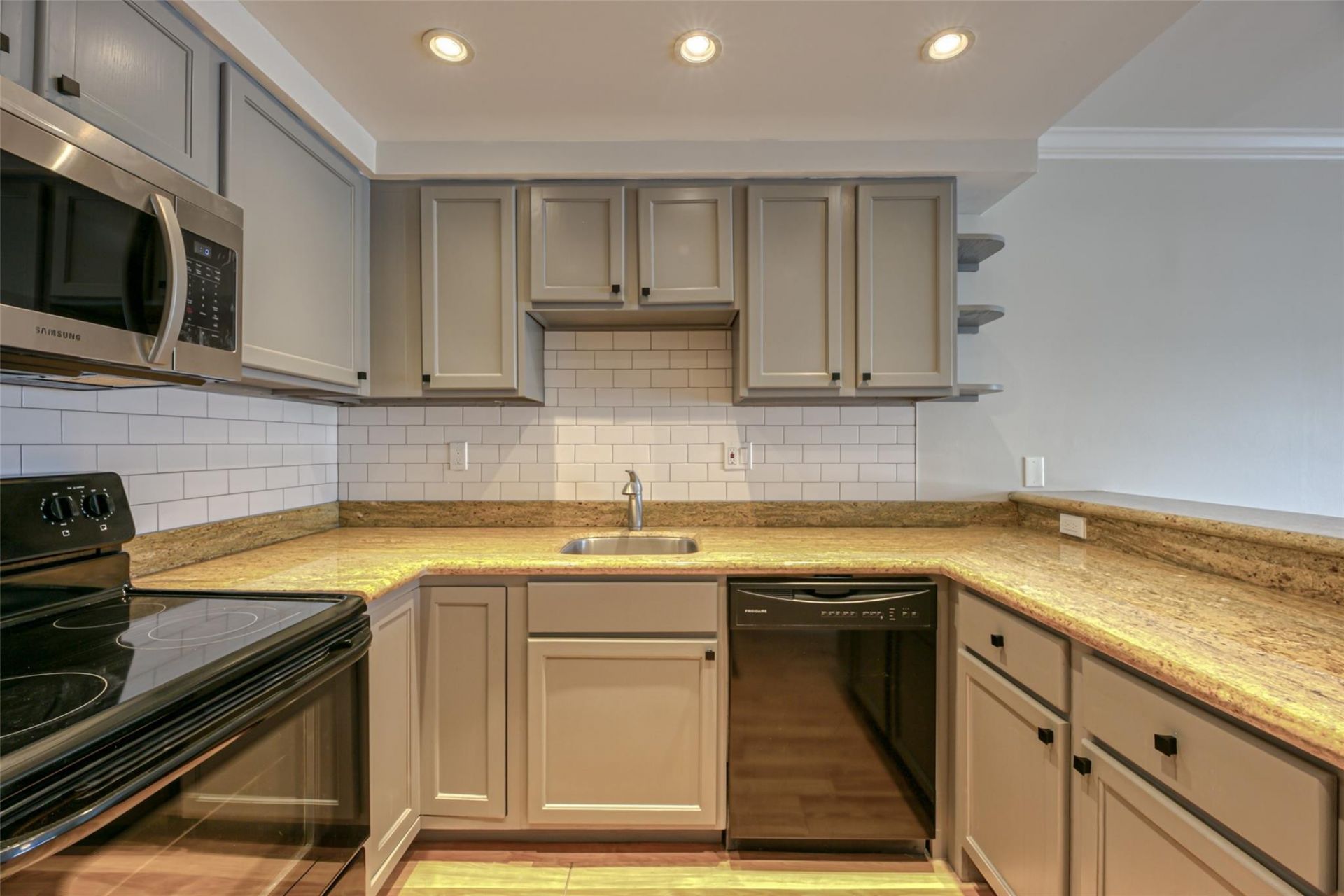 2900 NE 30th Street, Unit 4-I, Fort Lauderdale, FL 33306 Photo