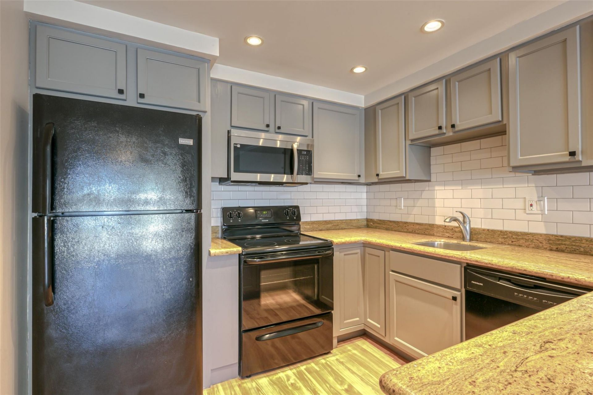 2900 NE 30th Street, Unit 4-I, Fort Lauderdale, FL 33306 Photo