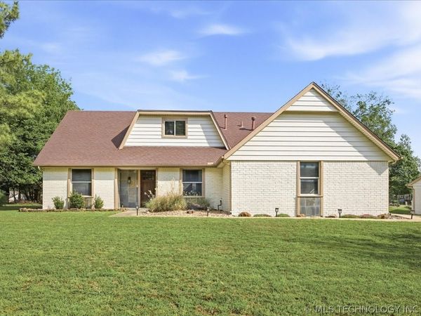 18013 E 93rd Street North, Owasso, OK 74055