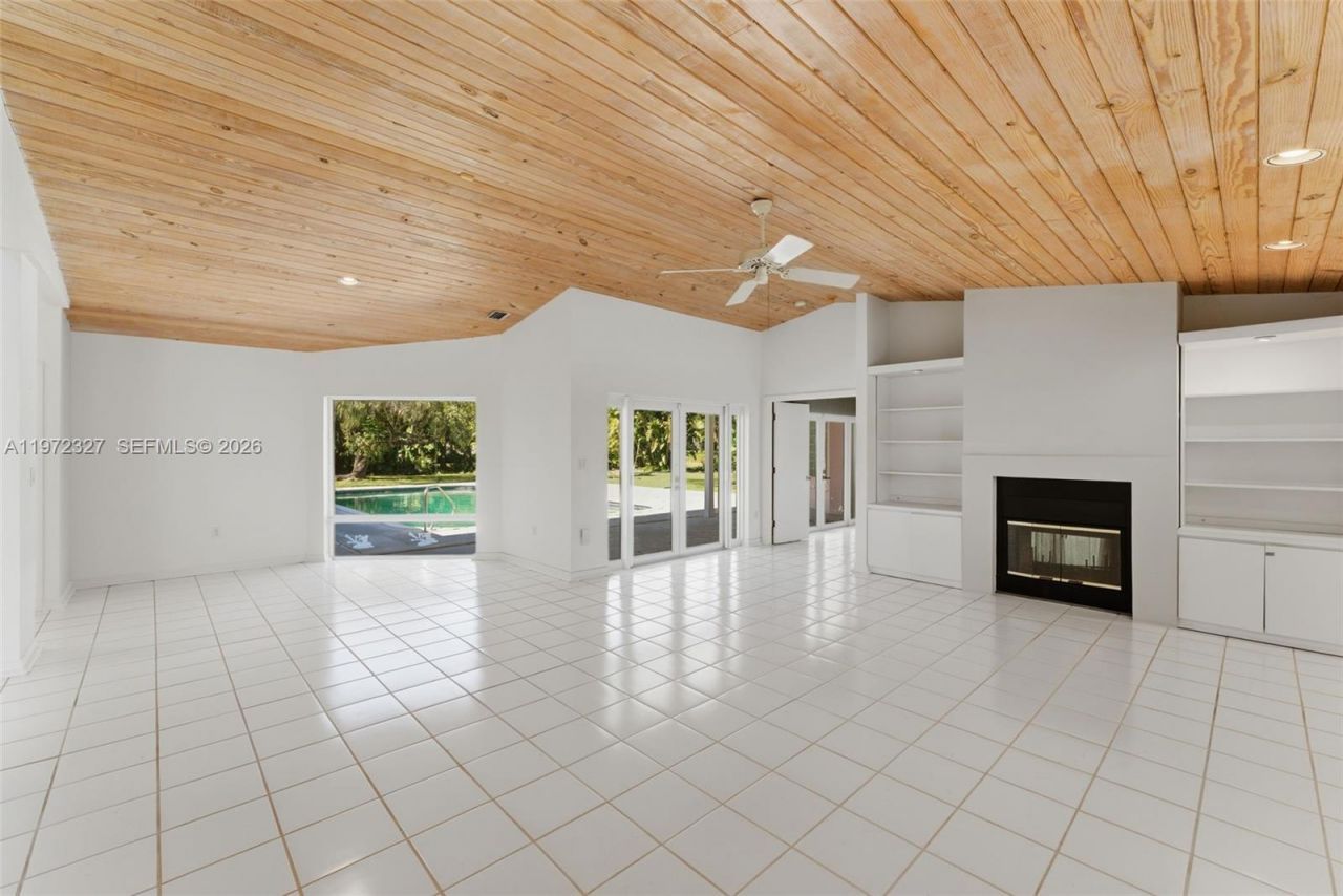 11450 SW 92nd Ct, Miami, FL 33176 Photo