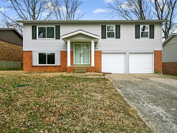 2347 Farflung Drive , Florissant, MO 63031