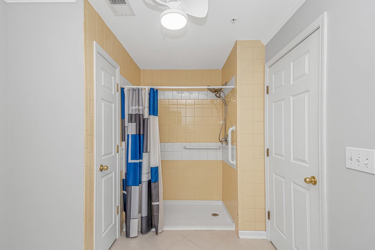 4366 Rivergate Ln.  Photo 18