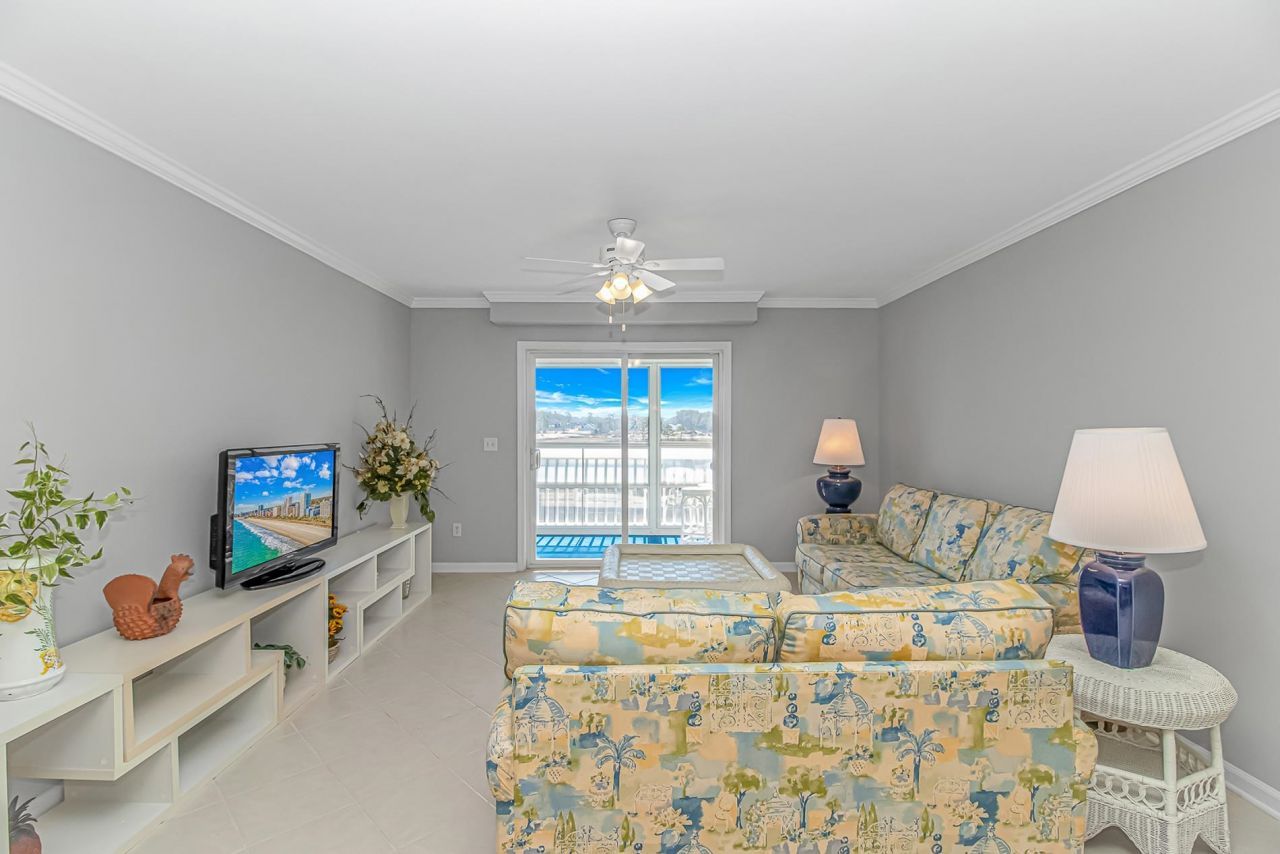 4366 Rivergate Ln.  Photo 4