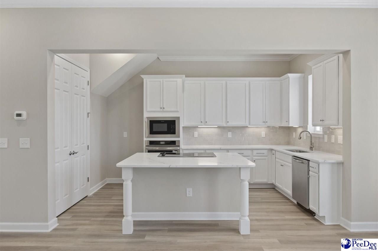 2800 Cook Circle Unit D Photo 8