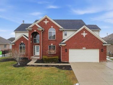 51141 Hook Drive, Macomb Twp, MI 48042