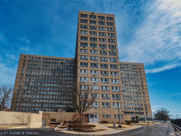8900 E Jefferson Avenue, Detroit, MI 48214
