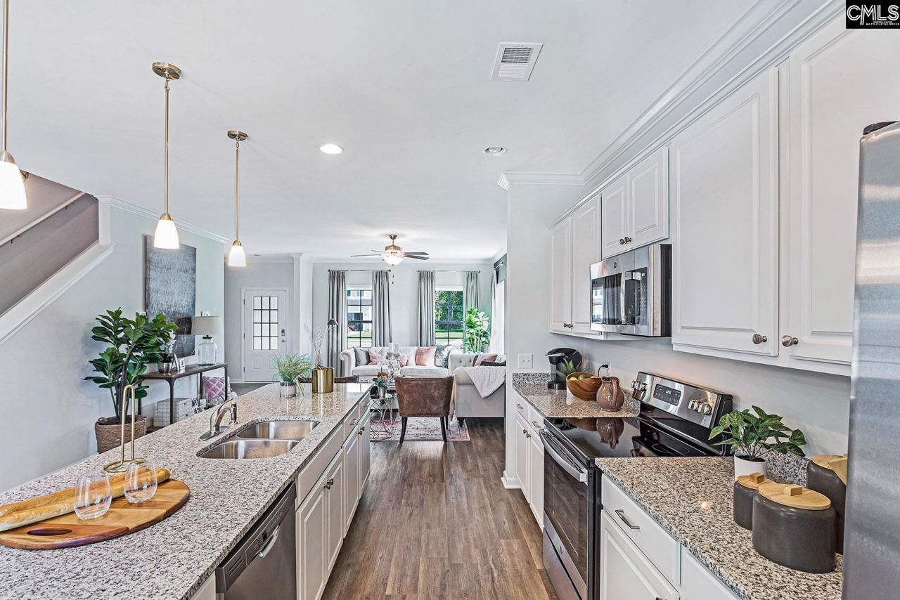 1135 Crescent Corner Drive Photo 10