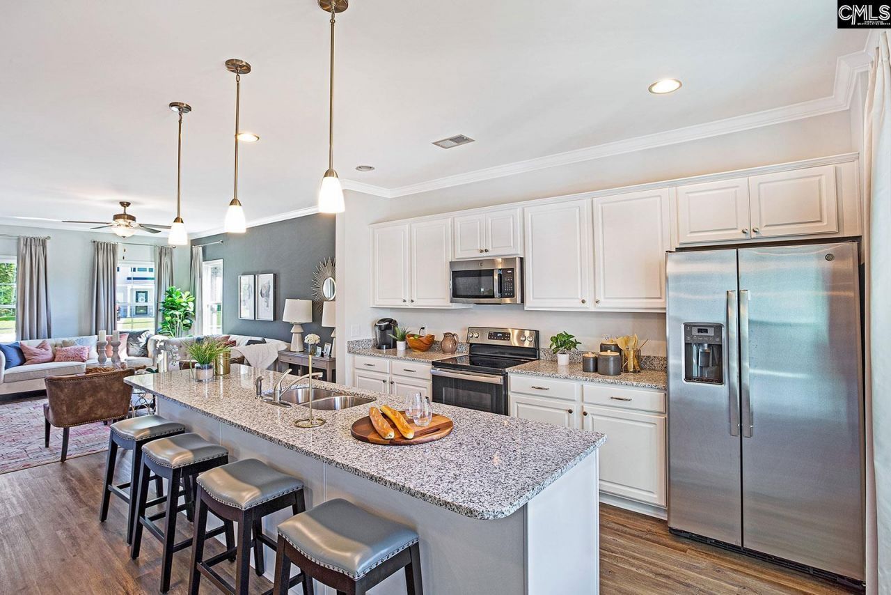 1135 Crescent Corner Drive Photo 9