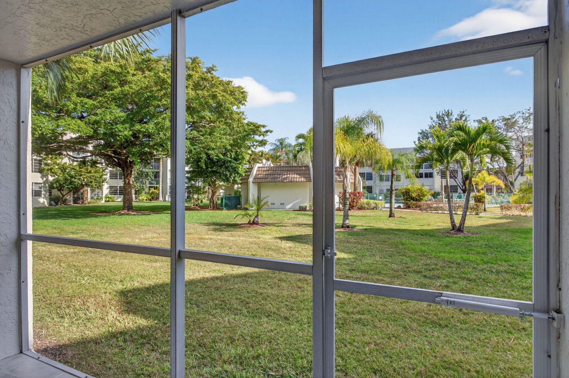 6850 Royal Palm Boulevard, Unit 103g, Margate, FL 33063 Photo